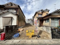 建築条件無し売土地☆お好きなハウスメーカー・工務店で建築可能!
阪急『洛西口』駅まで徒歩10分!通勤・通学に便利!
前面道路約6mで駐車が苦手な方も安心♪