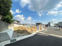 全5区画の分譲地!閑静な住宅地!
耐震・制震ダンパーK3搭載×省エネ住宅!WCL3カ所で収納充実!
全居室6帖以上の3LDKで駐車2台可♪