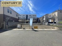 土地約36・41坪!阪急「長岡天神」駅まで徒歩6分!
建築条件無し土地の為、お好きな工務店やハウスメーカーで建築可能!
周辺施設も徒歩圏内に充実♪