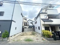 建築条件無し土地!お好きな工務店やハウスメーカーで建築可能♪
現況更地!閑静な住宅地で交通量少なめ!
阪急「桂」駅まで徒歩11分!アクセス良好な立地です!