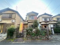 自由設計につき、お好きな間取りで建築可能!
閑静な住宅地の為、子育て世帯にもオススメ!
徒歩圏内に周辺施設も充実しており生活に便利な立地です!
