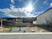 建築条件無し土地につき、お好きな工務店やハウスメーカーで建築可能!
土地面積31.04坪!前面道路ゆったり6mで駐車もラクラク♪
周辺施設が充実!