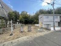 土地約46坪!自由設計可能!
小・中学校まで徒歩10分圏内でお子様の通学も安心♪
周辺施設が徒歩圏内に充実!生活利便性の高い立地!