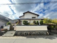 建築条件無し売土地につき、お好きな工務店やハウスメーカーで建築!
土地面積約65坪!間口広々14.6m!
阪急「西向日」駅まで徒歩12分で利便性の高い立地♪