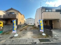 建築条件無し売土地につき、お好きな工務店やハウスメーカーで建築可能!
阪急『桂駅』まで徒歩10分と通勤・通学に便利!
周辺施設が徒歩圏内に充実♪