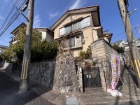 東南角地につき、採光・通風良好!閑静な住宅地のため交通量少なめ!
小学校まで徒歩4分!お子様の通学も安心です♪
阪急『東向日駅』まで徒歩15分!