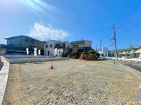 全5区画の分譲地!車通りの少ない閑静な住宅地!
自由設計につきお好きな間取りで建築していただけます!
阪急とJRの2WAYアクセスで生活に便利!