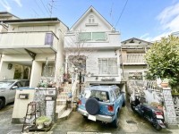 南向きにつき、日当たり良好です!!
阪急『長岡天神駅』まで徒歩13分の好立地!
こだわりの詰まったアジアンテイストなお家!