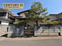 土地広々約59坪!
二か所ウォークインクローゼットがあり収納充実!
小・中学校まで徒歩圏内!お子様の通学も安心です!