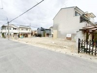 全2区画の分譲地!建築条件無し土地☆お好きな工務店やハウスメーカーで建築可能!
阪急「桂」駅まで徒歩3分と通勤・通学に便利な立地!
土地広々約31坪越え!