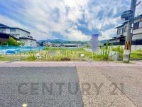 全2区画の分譲地!建築条件無し売土地につき、お好きな工務店やハウスメーカーで建築可能!
阪急「桂」駅まで徒歩10分!通勤・通学に便利!