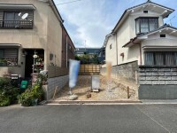 自由設計につきお好きな間取りで建築可能!
阪急「東向日」駅まで徒歩8分・JR「向日町」駅まで徒歩12分!
南向きにつき陽当り良好!徒歩圏内に周辺施設も充実!