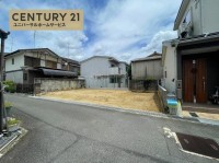 阪急『西向日駅』まで徒歩15分と通勤・通学に便利!
全居室収納スペース完備の4LDK!
ZEH水準省エネ住宅!徒歩圏内には生活施設が充実♪